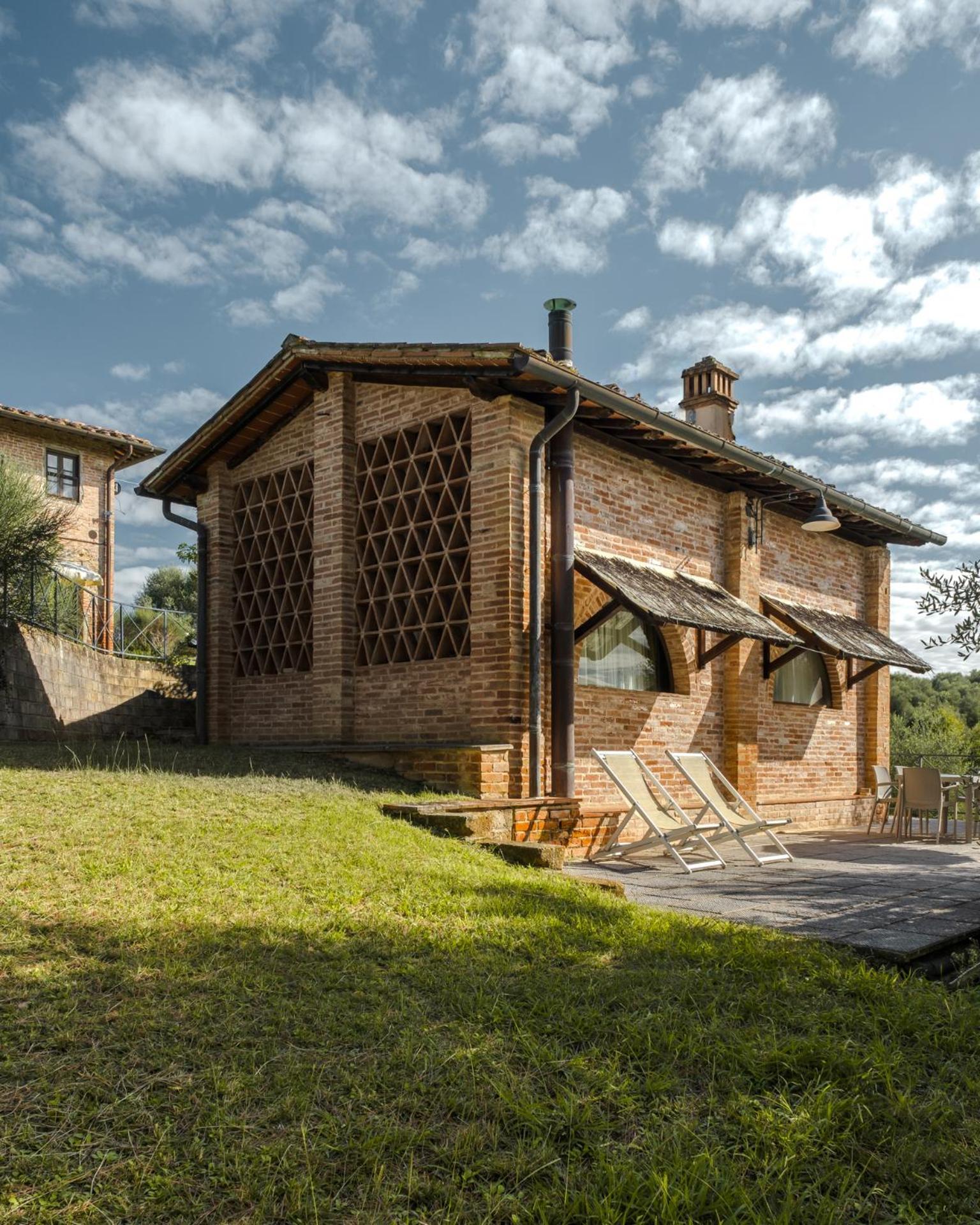 Fattoria Di Colleoli Guest House Exterior photo